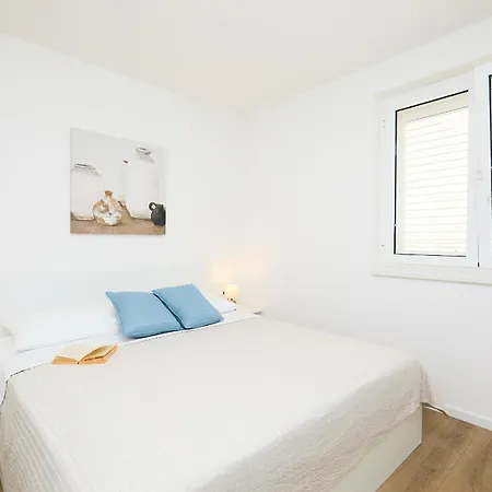 Hedera Estate Hedera A47 *