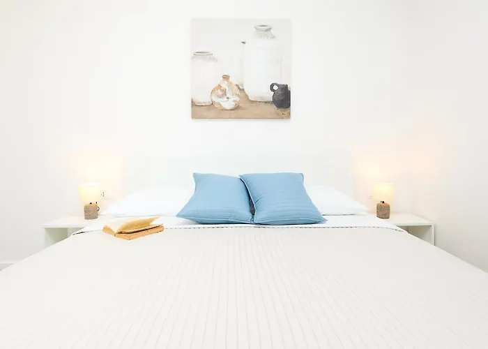 Hedera Estate Hedera A47 *